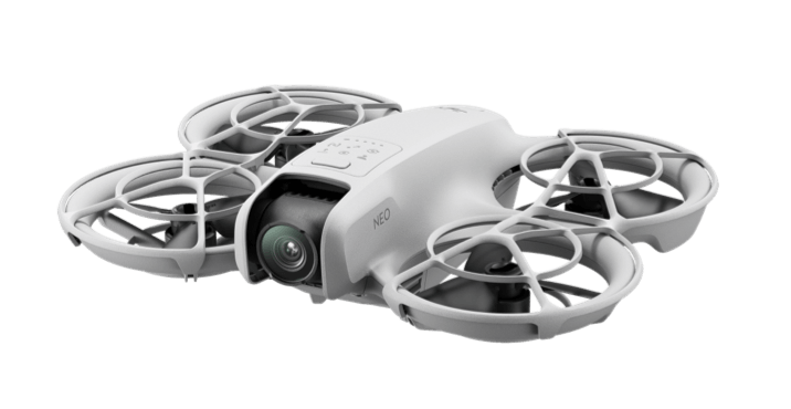 dji neo drone como in barca